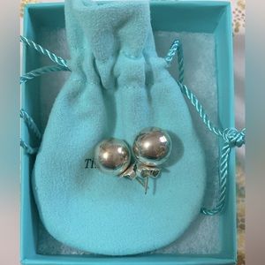 Tiffany Hardwear ball earrings in Sterling Silver